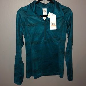 Half zip Under Armour shirt